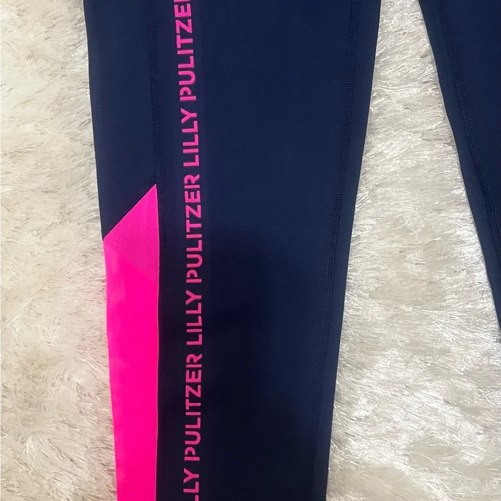 NWT Lilly Pulitzer Weekender High Rise Midi Leggings GRAPHIC VERY RARE NWT - Picture 3 of 5